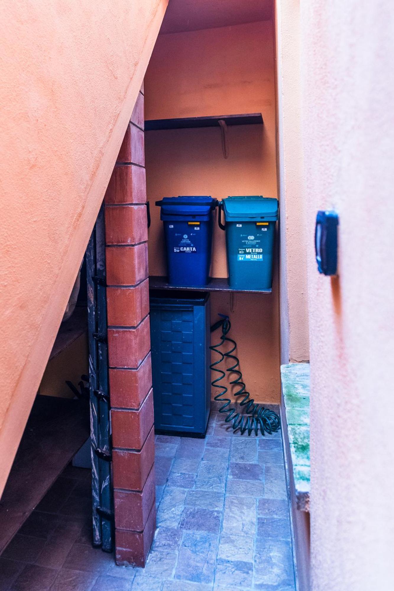 La Casa Di Ryan - Camere - Policlinico - Cittadella Monserrato Εξωτερικό φωτογραφία